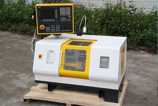 benchtop top CNC Lateh